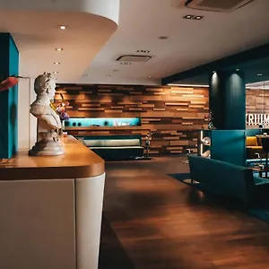 ホテル Boutique Atrium